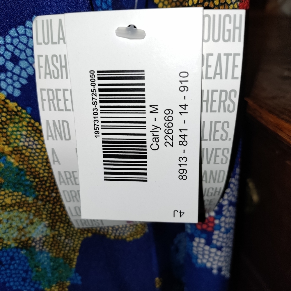 Dress - Picture 4 of 5